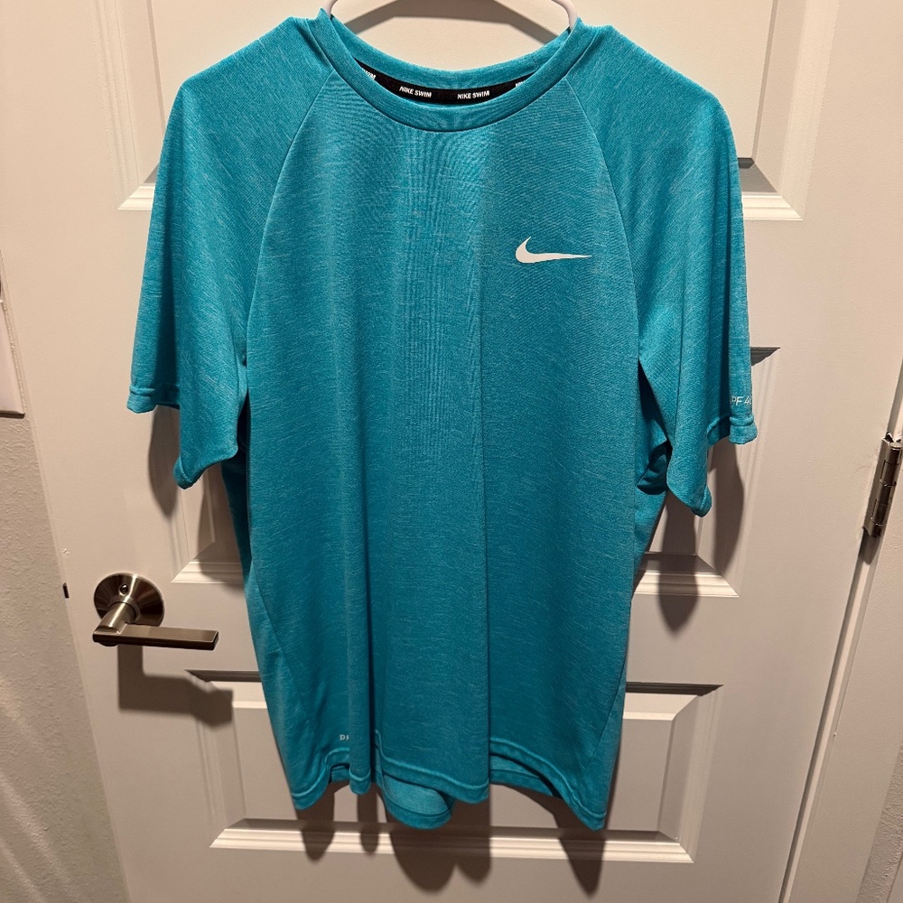 Nike Men's Swim T-Shirt Size Large